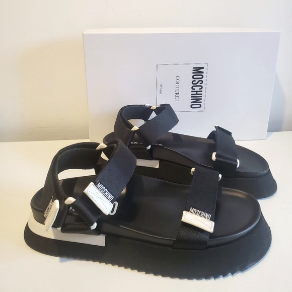 🛑SOLD- Authentic Moschino Womens Black Logo Strap Platform Sandals Size 40 US10 - Picture 3 of 8
